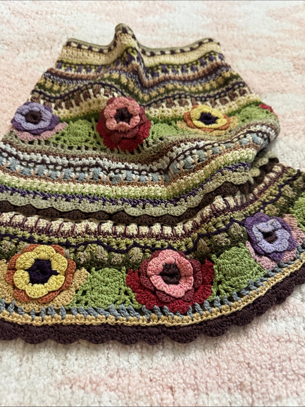 By and the duck Handmade Crochet Floral Mini Skirt - Multicolor w/ florals - Picture 8 of 8